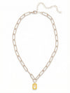 Nia Pendant Necklace