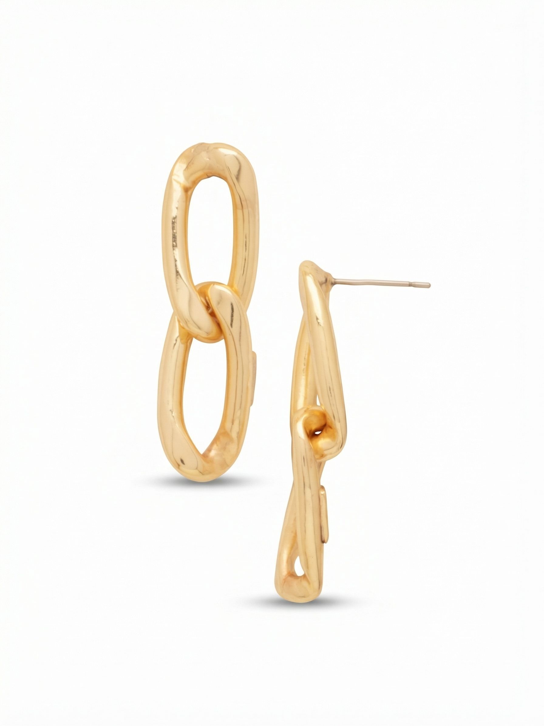Kirby Dangle Earrings - 4EFP8BGMTL - <p>Two elongated, interlocking metal links create a fluid drop that catches the light with every turn of the head. The bright gold-tone finish highlights the slightly organic texture of the metal, giving these earrings a modern, sculptural feel without excess weight. An oversized comfort clutch anchors the post, keeping the top link perfectly positioned and secure from morning to night. They bring a clean, architectural element to your everyday rotation.</p><ul>
<li>Interlocking elongated oval links with a subtly organic texture</li>
<li>Fluid two-link design that provides natural, quiet movement</li>
<li>Post with oversized comfort-clutch back</li>
<li>Protective e-coat finish for lasting wear</li>
<li>Includes signature organza pouch for gifting and travel</li>
</ul>