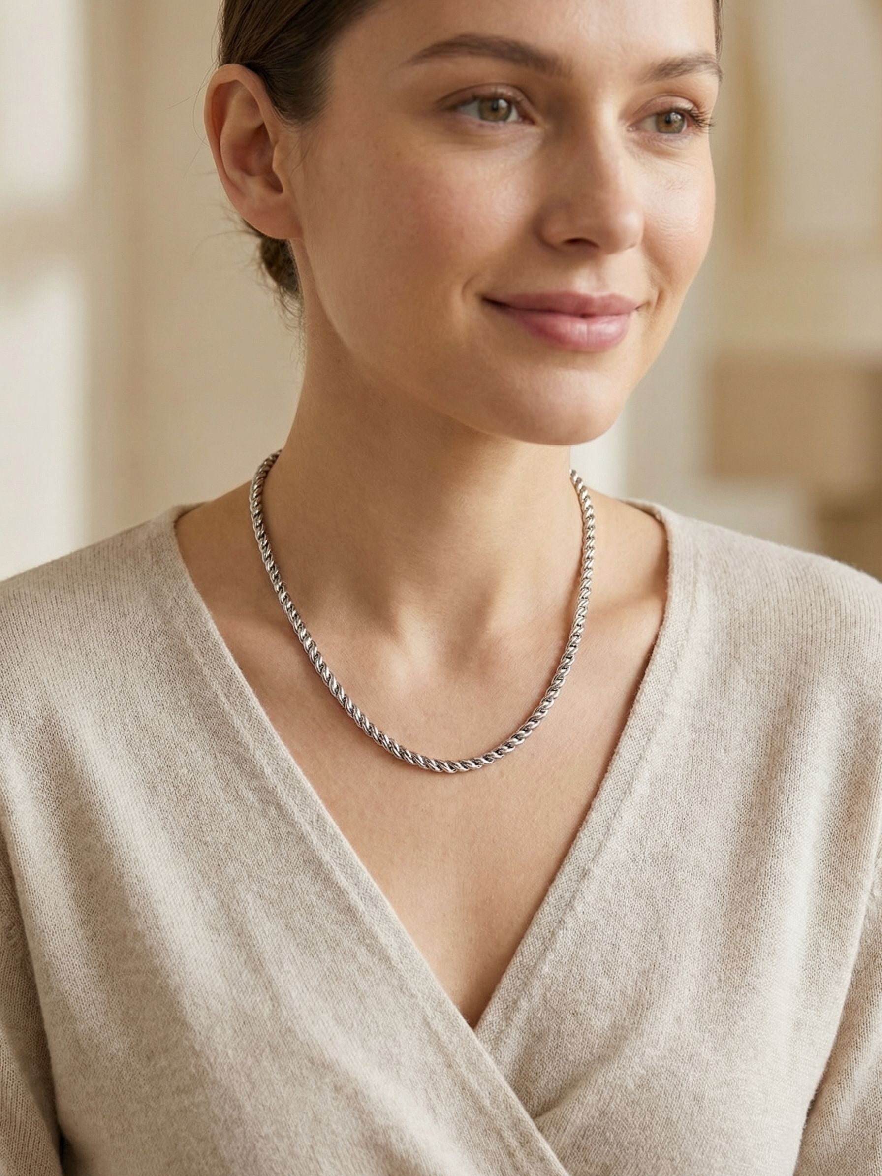 4NFJ1PDMTL Bust image