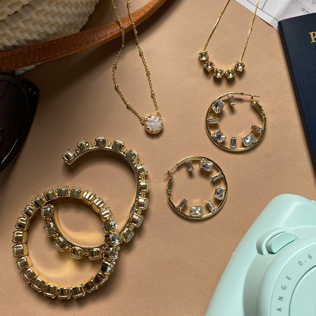 Riveting Romance Cuff Bracelet - BCL23BGCRY