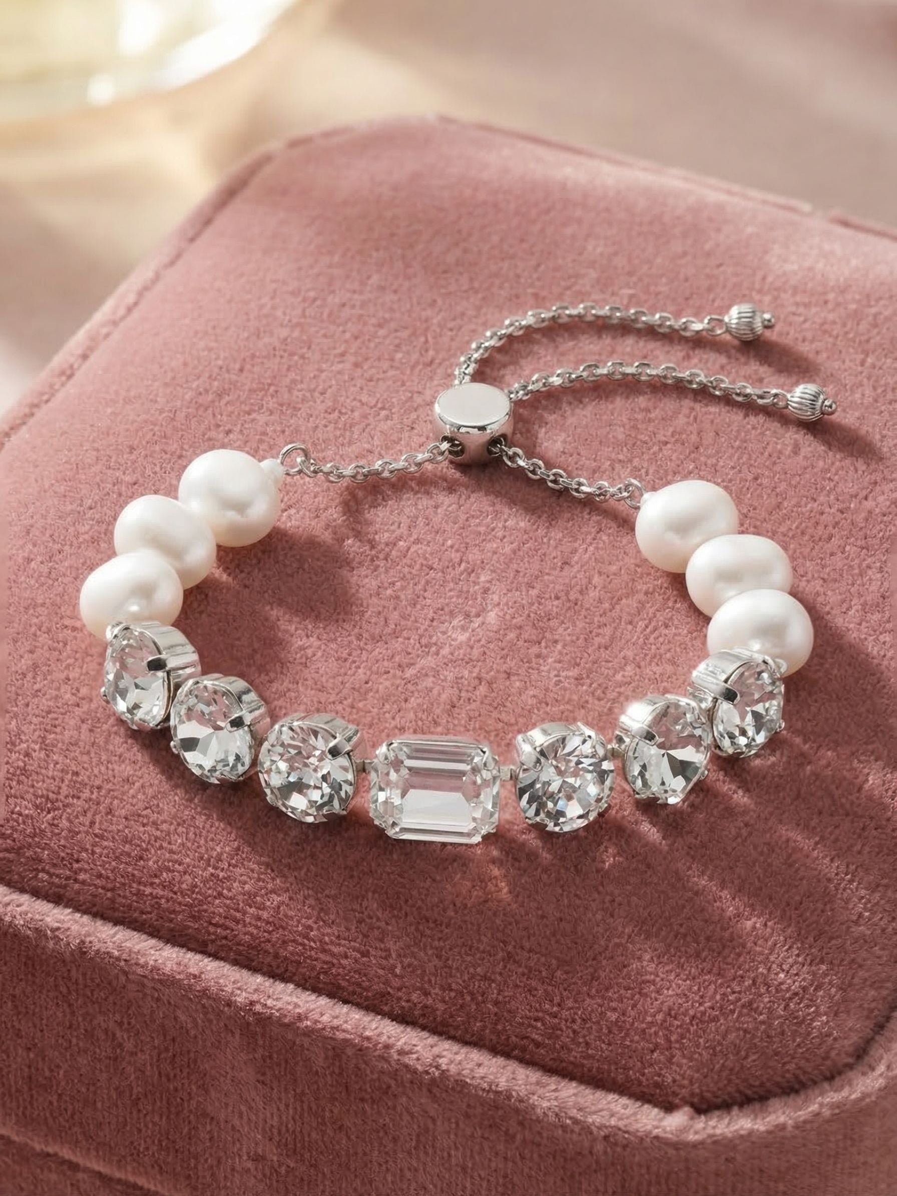 BEC14RHCRY Alternate Image C