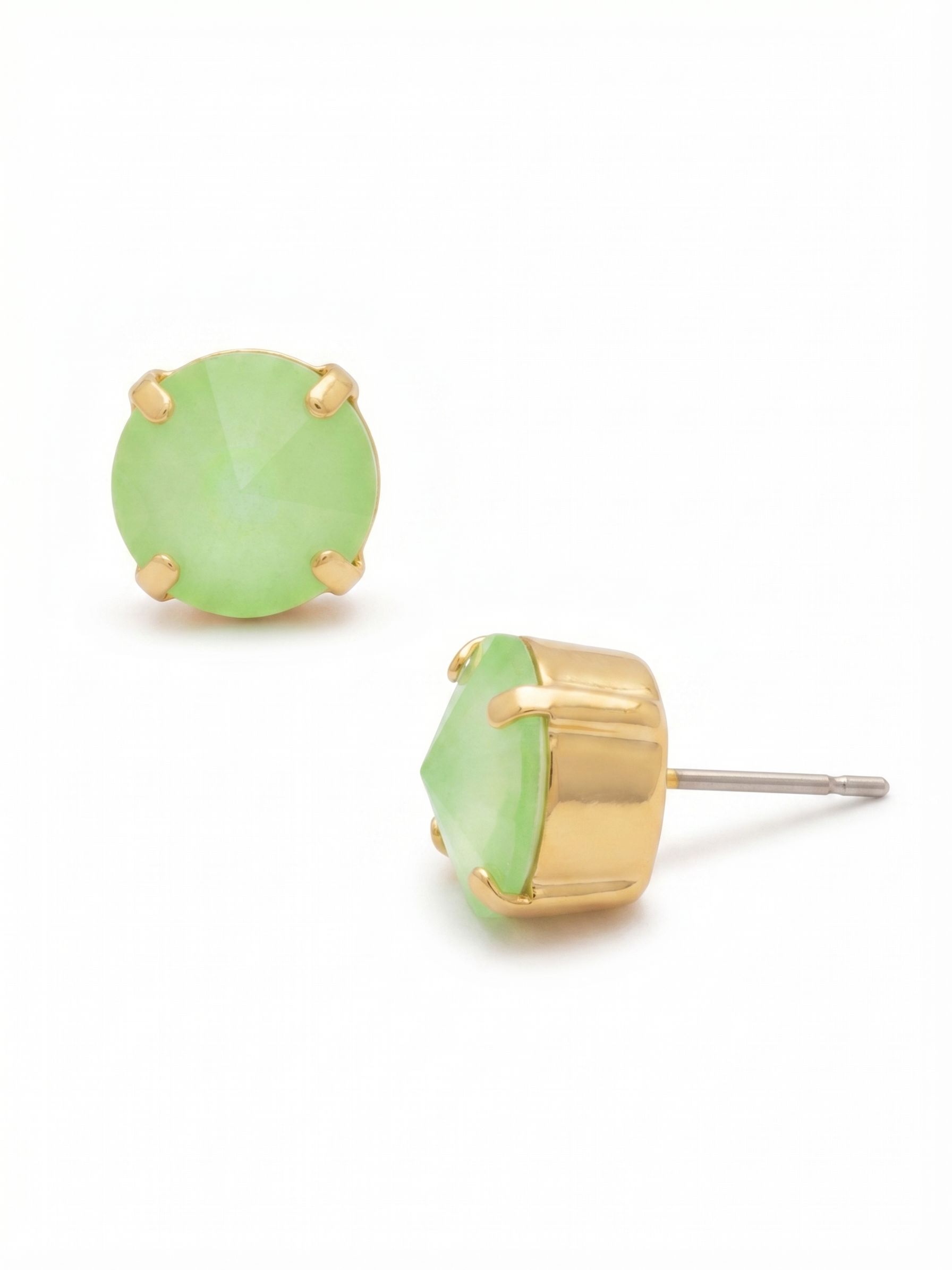 London Stud Earrings - ECM14BGLGD - <p>Everyone needs a great pair of studs. Add some classic sparkle to any occasion with these stud earrings.</p>