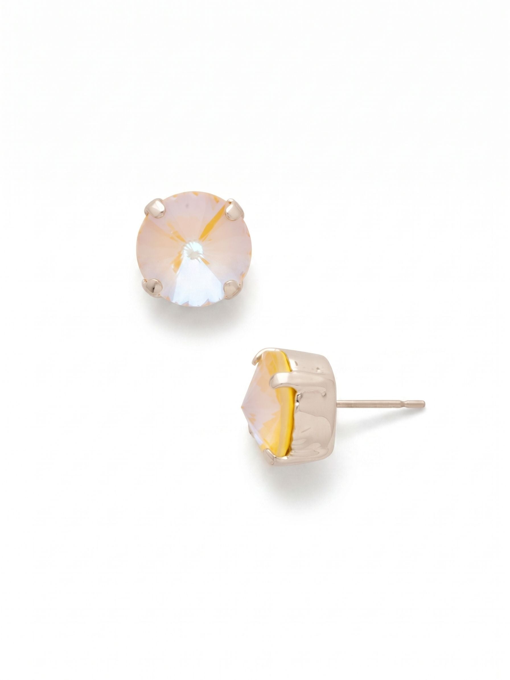 London Stud Earrings - ECM14PDLTD - <p>Everyone needs a great pair of studs. Add some classic sparkle to any occasion with these stud earrings.</p>
