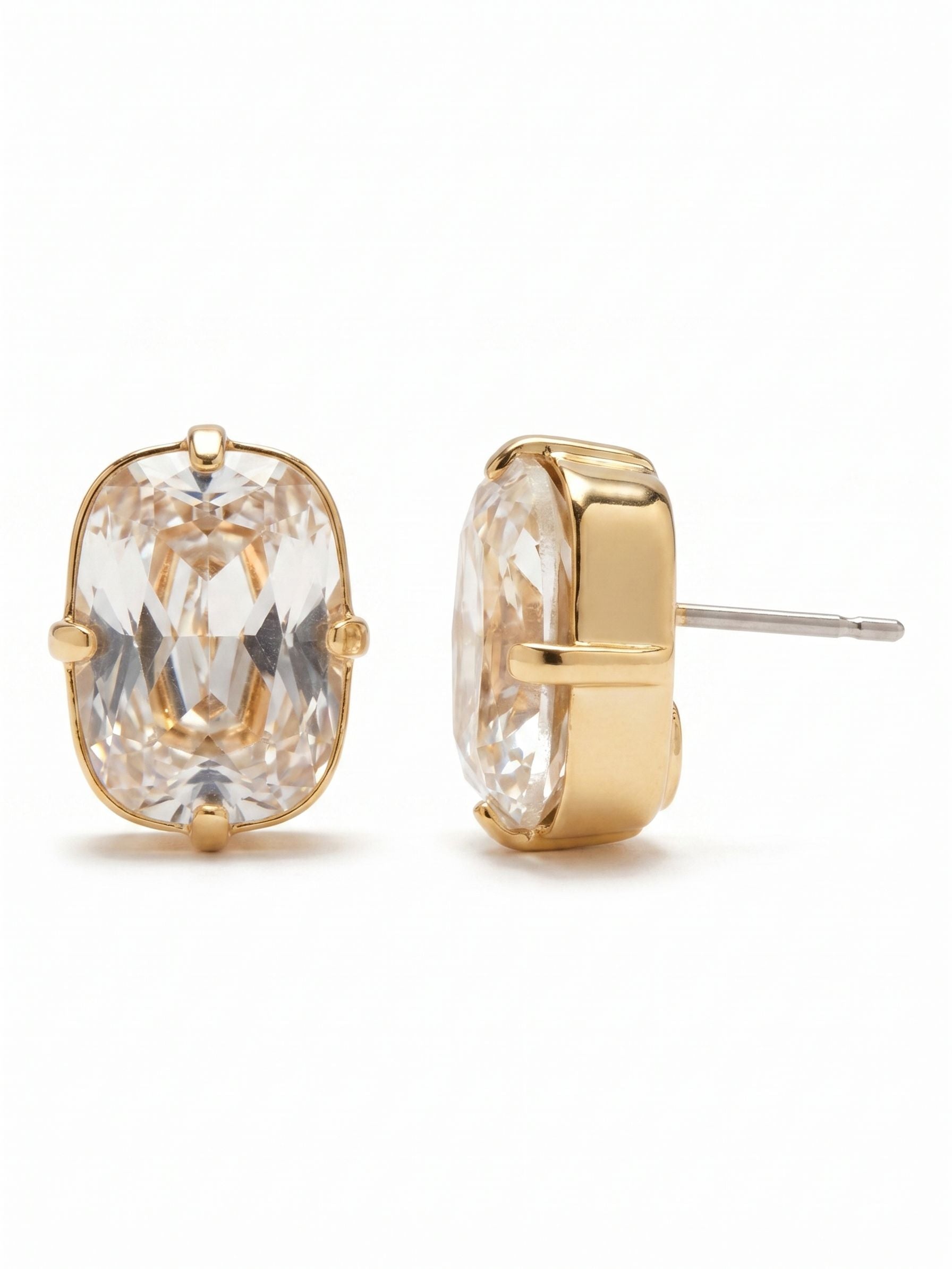 Nia Oval Stud Earrings - EDG66BGCRY - <p>These simply stunning studs are an everyday essential! Add some classic sparkle to any occasion with these crystal post earrings.</p>