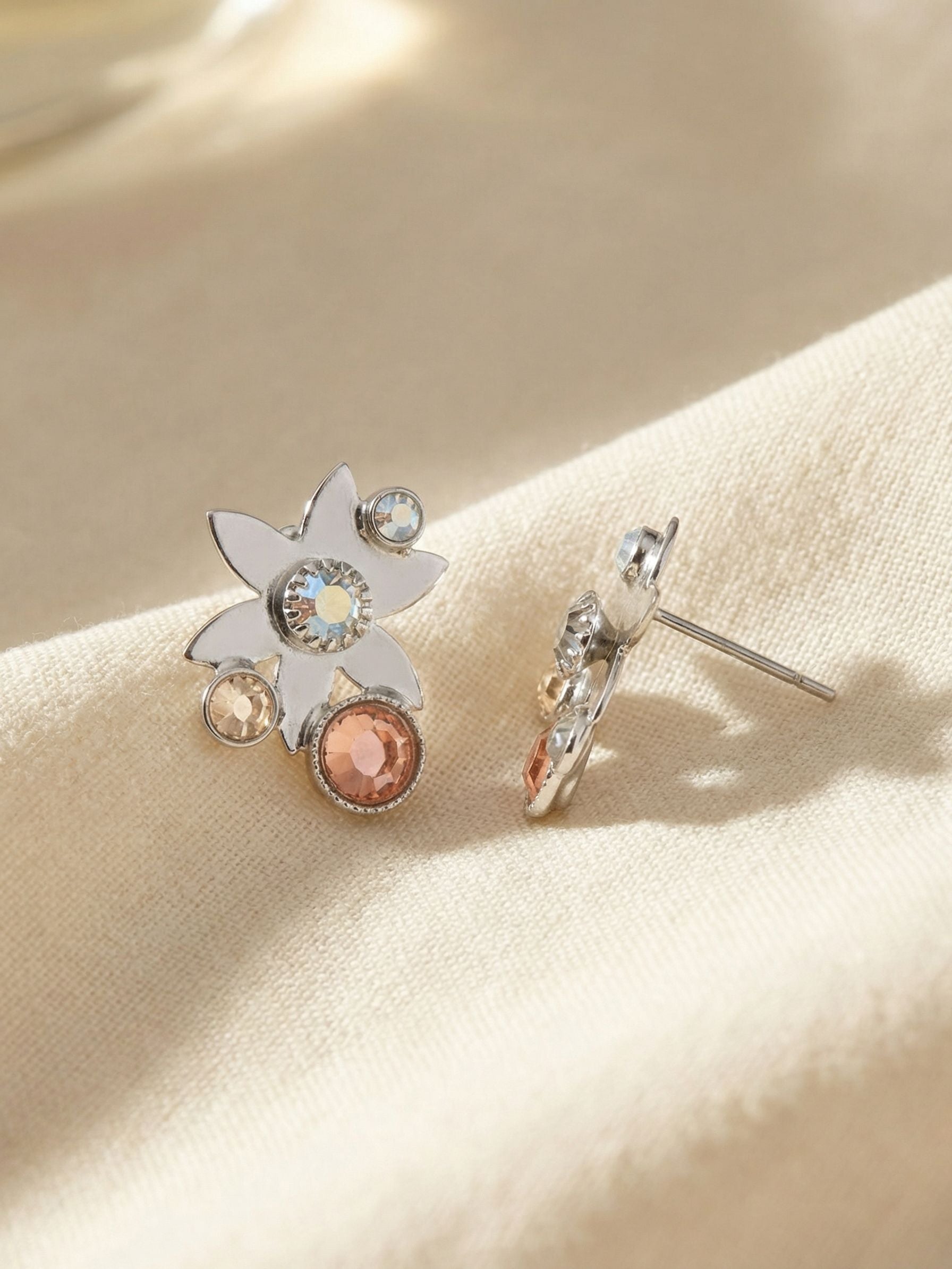 Meadow Stud Earrings - EEV13PDPBZ