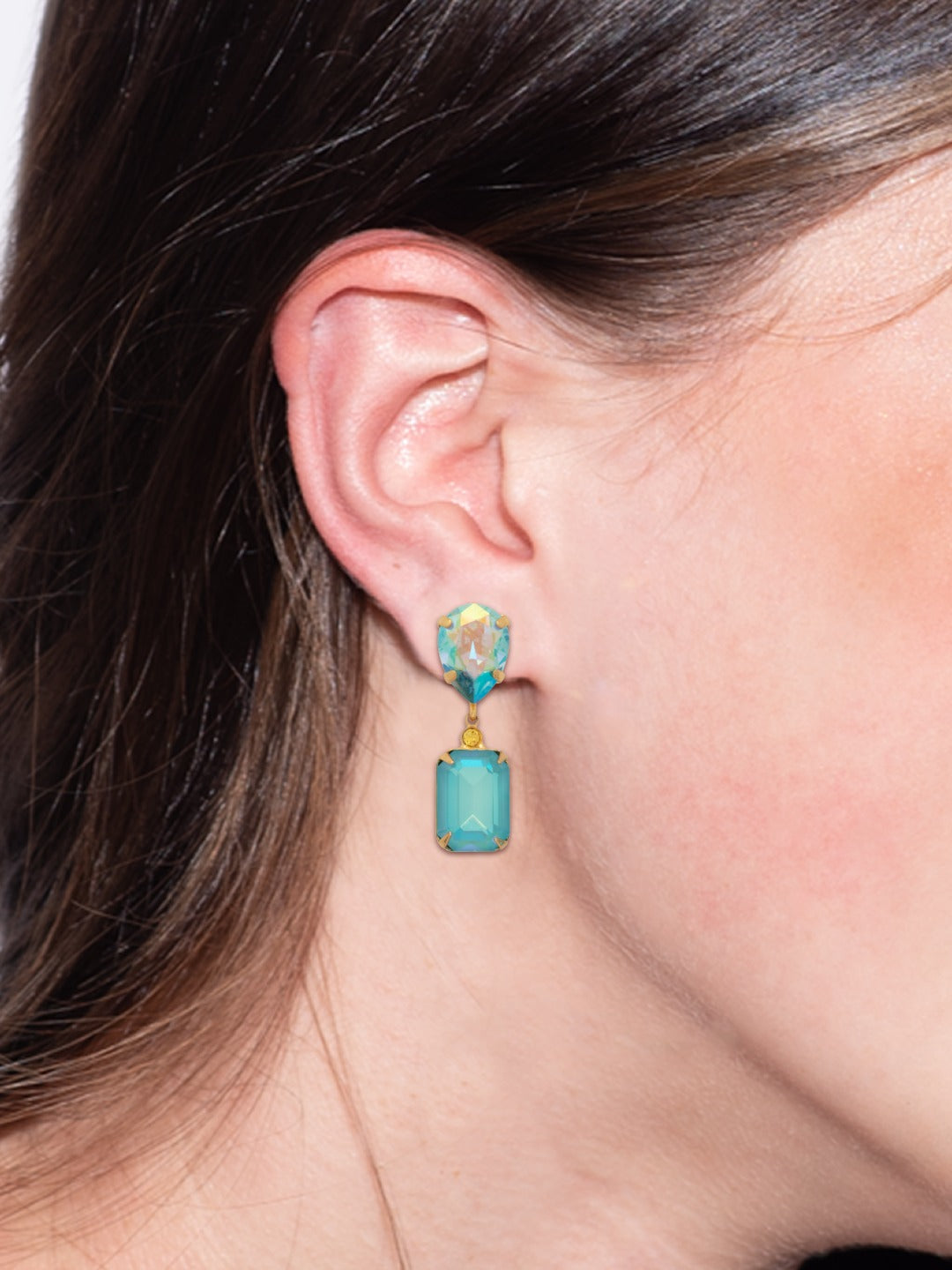 Emerald Pear Dangle Earrings - EFN4BGCSD