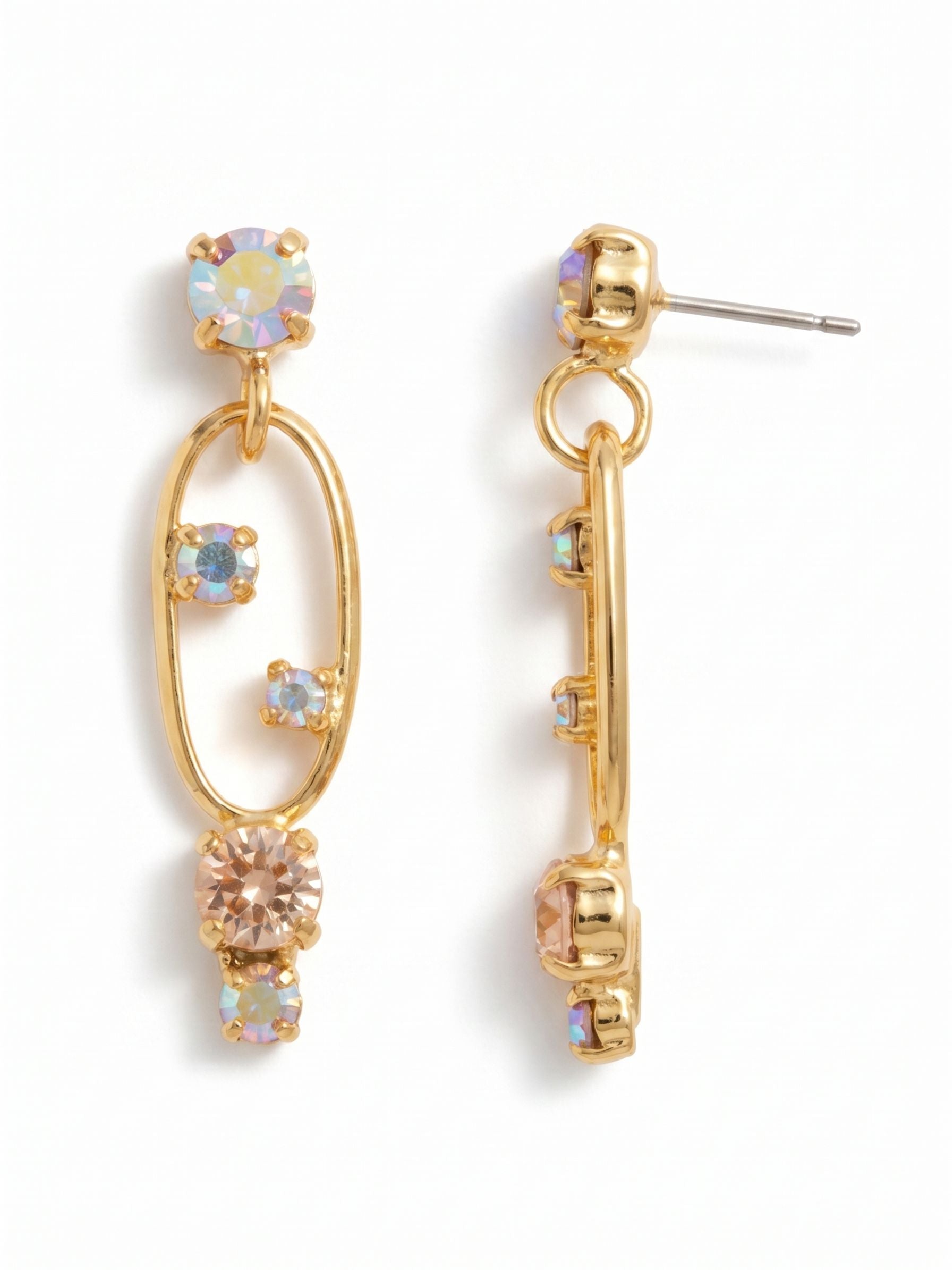 Greer Studded Dangle Earrings - EFT4BGCHA - <p>The Greer Studded Dangle Earrings feature bold round chain links adorned with sparkling crystal embellishments, creating a striking look that elevates any outfit. These earrings are the perfect blend of modern design and glamorous flair. From Sorrelli's Chai Latte collection in our Bright Gold-tone finish.</p>