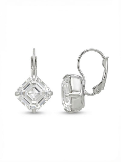 Izzy Dangle Earrings - EFY12PDCRY - <p>A single, square-cut crystal catches the light with every movement of your head. Set on a subtle diagonal, the stone offers a clean, geometric silhouette that feels inherently modern. The clear faceting creates a crisp reflection against the face, bringing a quiet brightness to your daily rotation. Suspended from a secure hinged wire, these earrings provide a comfortable, reliable weight that carries you smoothly from morning routines through evening plans.</p><ul>
<li>Single square crystal set in a distinctive kite orientation</li>
<li>Clean geometric lines highlight the clear faceted surface</li>
<li>Hook drop for easy, lightweight wear</li>
<li>Protective e-coat finish for lasting wear</li>
<li>Includes signature organza pouch for gifting and travel</li>
</ul>