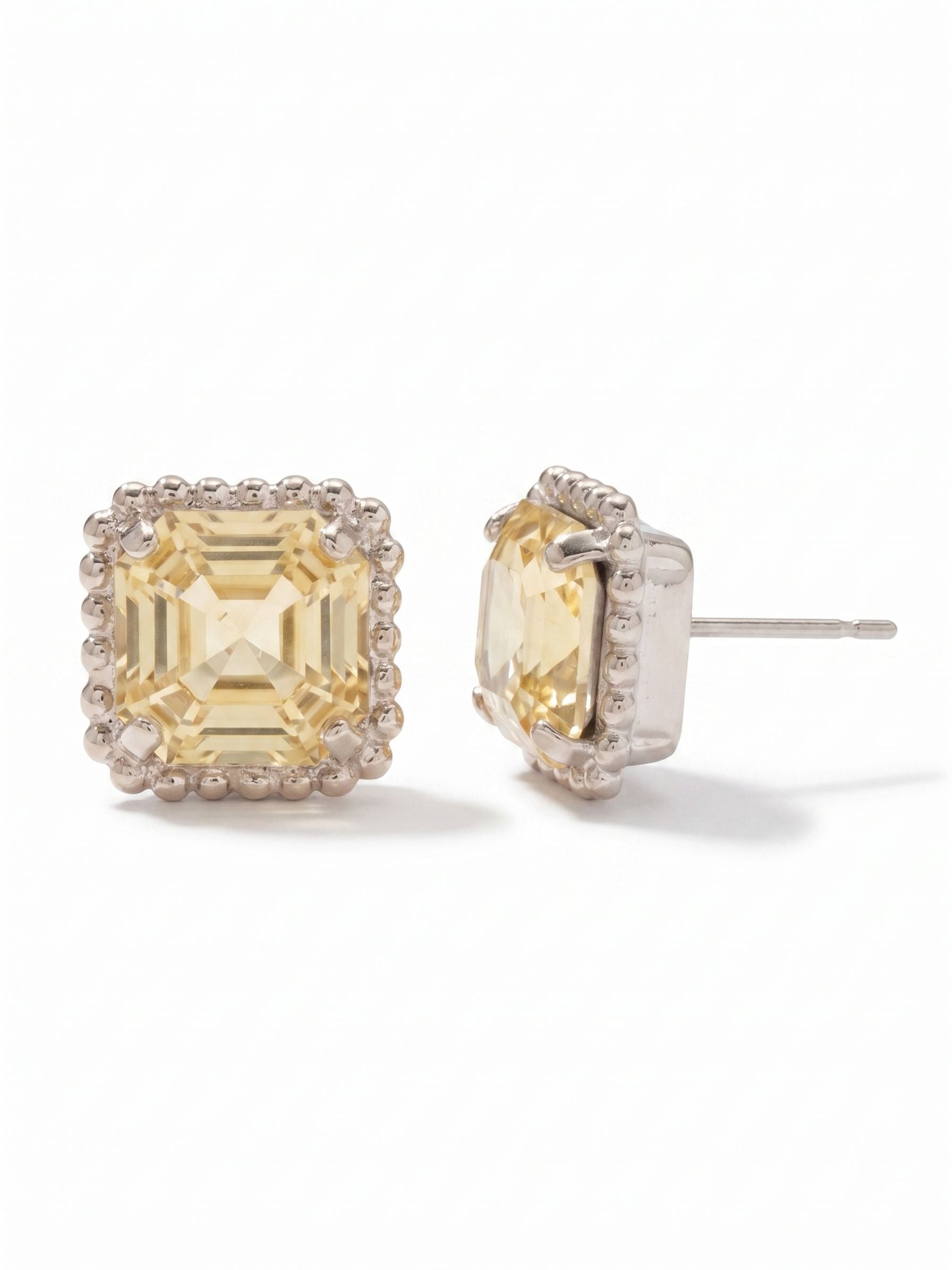 Izzy Decorated Stud Earrings - EFY2PDJON - <p>The Izzy Decorated Stud Earrings feature a single imperial fancy square-cut crystal with a metal beaded halo on a post. From Sorrelli's Jonquil collection in our Palladium finish.</p>