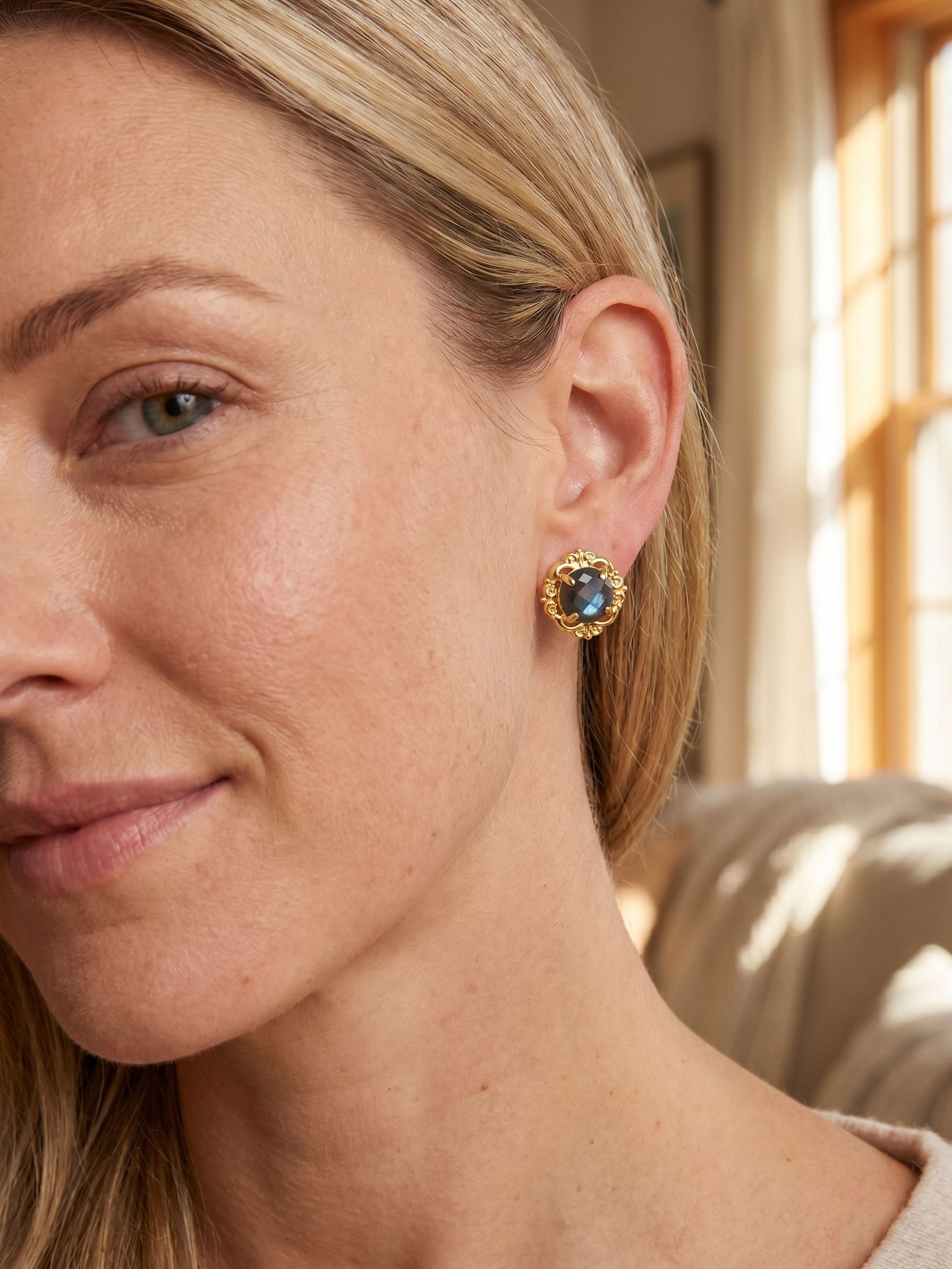 Lori Stud Earrings - EGI5BGLAB