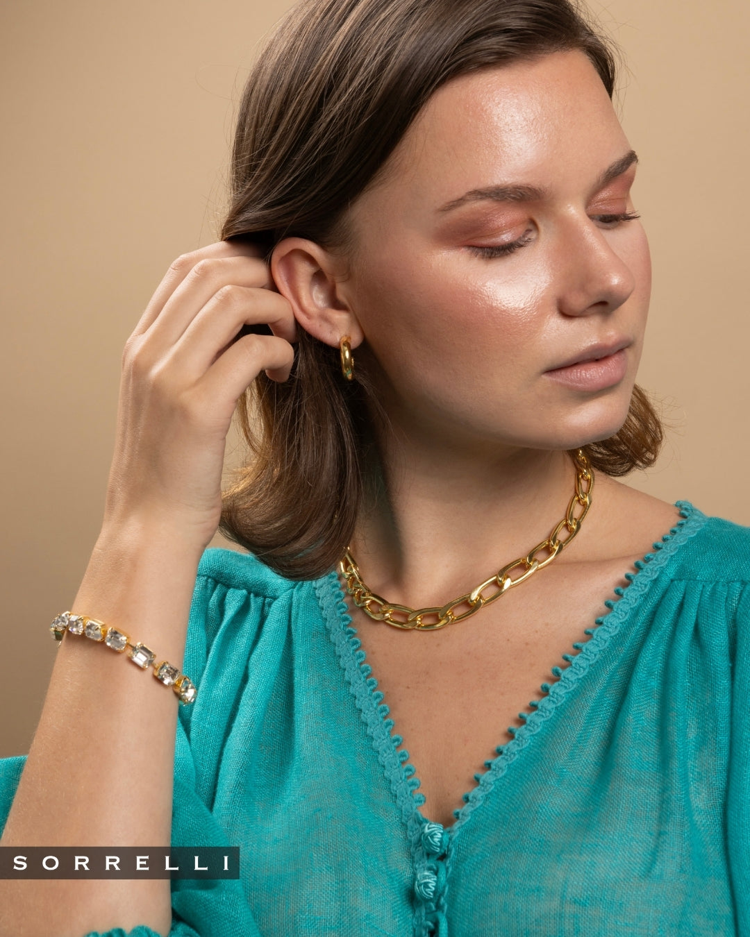 EFM21BGMTL Marketing image 1