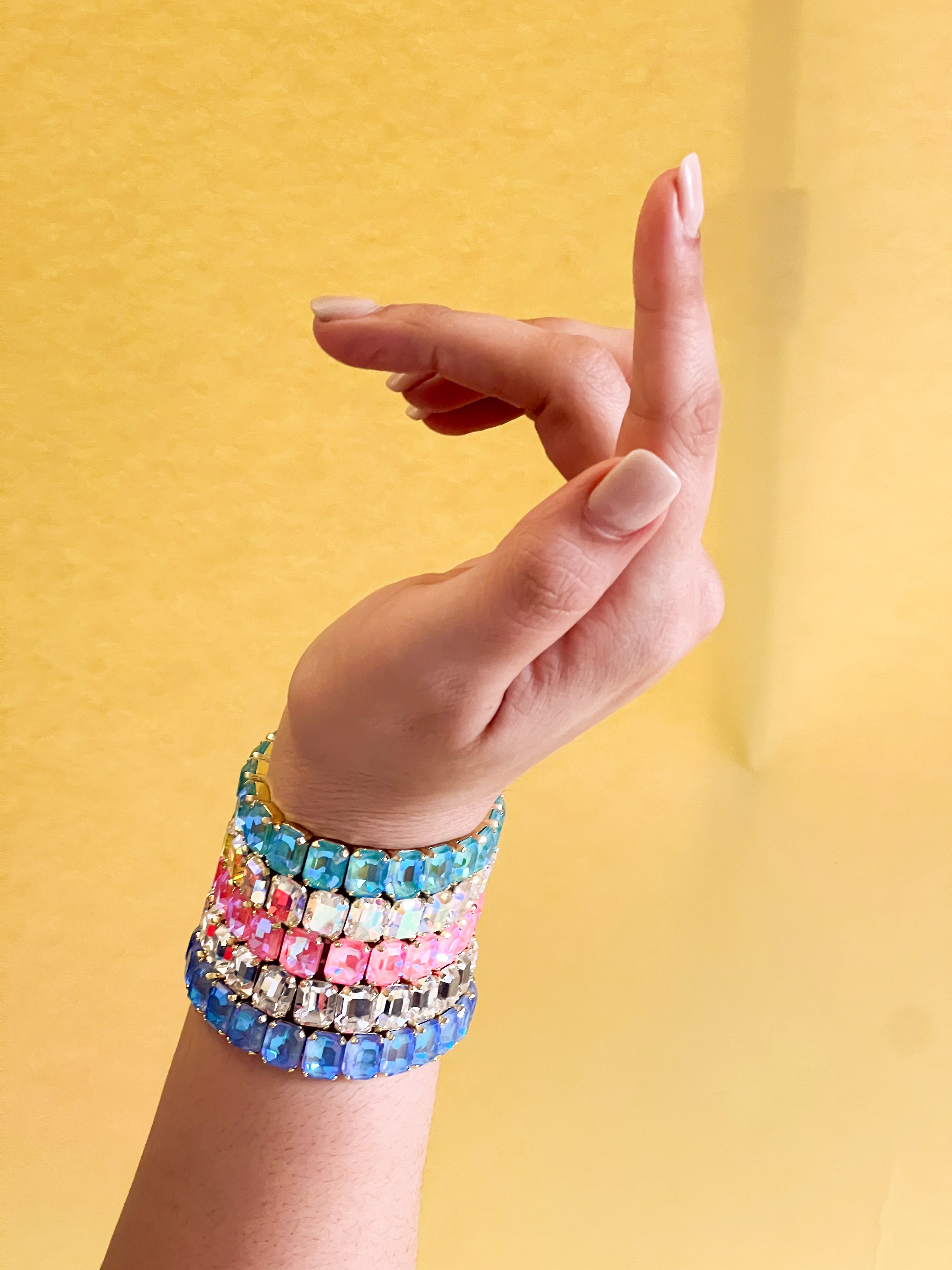 7 inch Octavia Stretch Bracelet - BFM30BGSBD