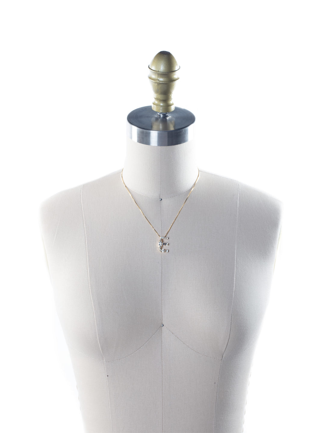 E Initial Pendant Necklace - NEM74BGCRY