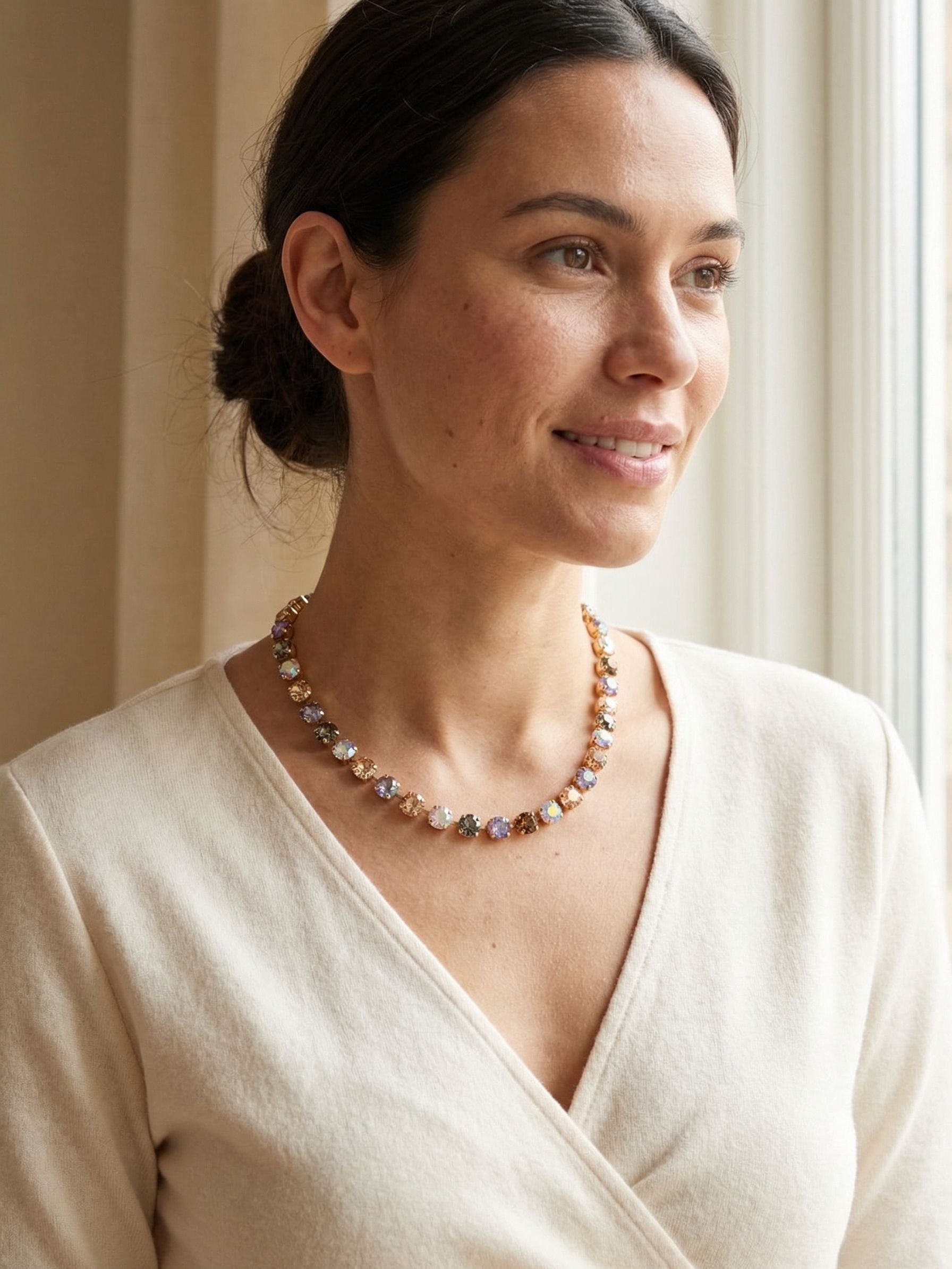 NFJ4BGHNB Bust image