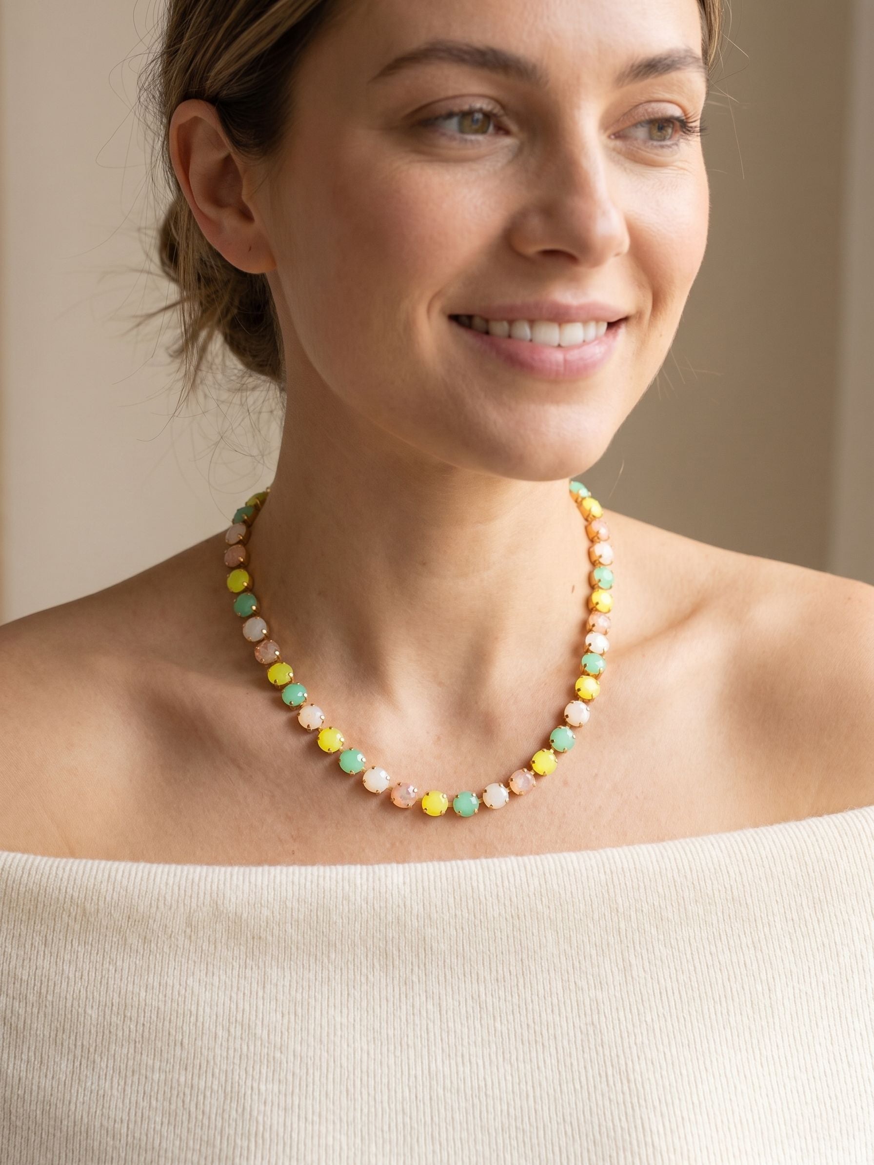 NFJ4BGMAM Bust image