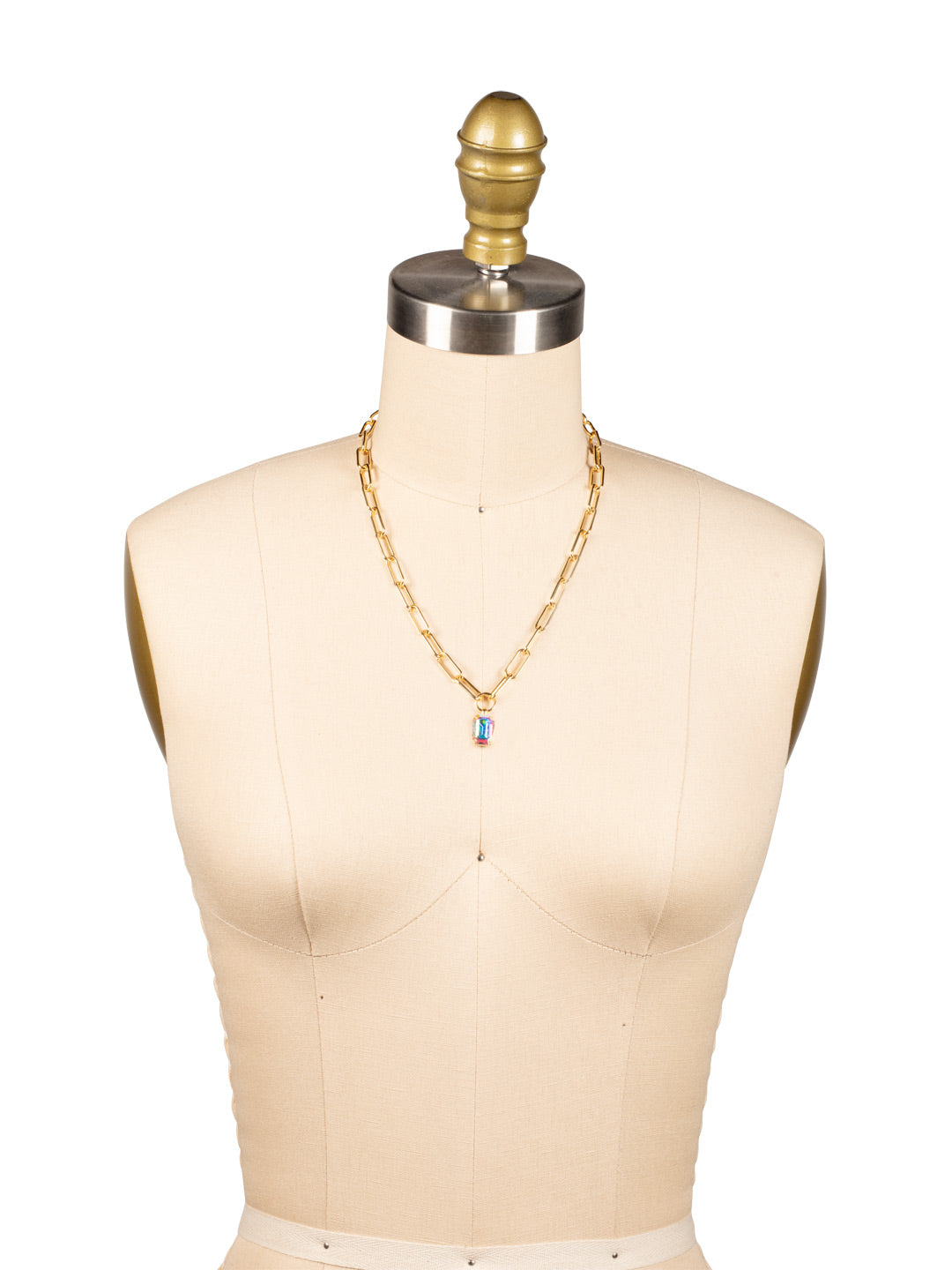 NFS7BGCAB Bust image