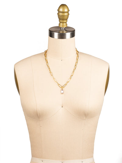 Nia Pendant Necklace - NFS7BGSIL