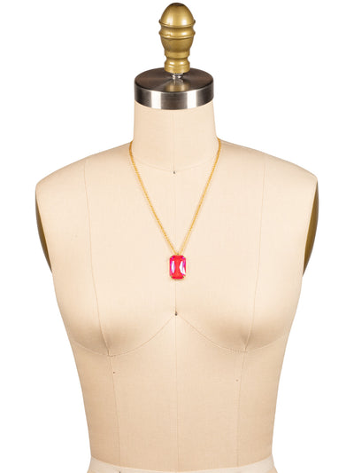 Viretta Pendant Necklace - NFZ16BGRRD