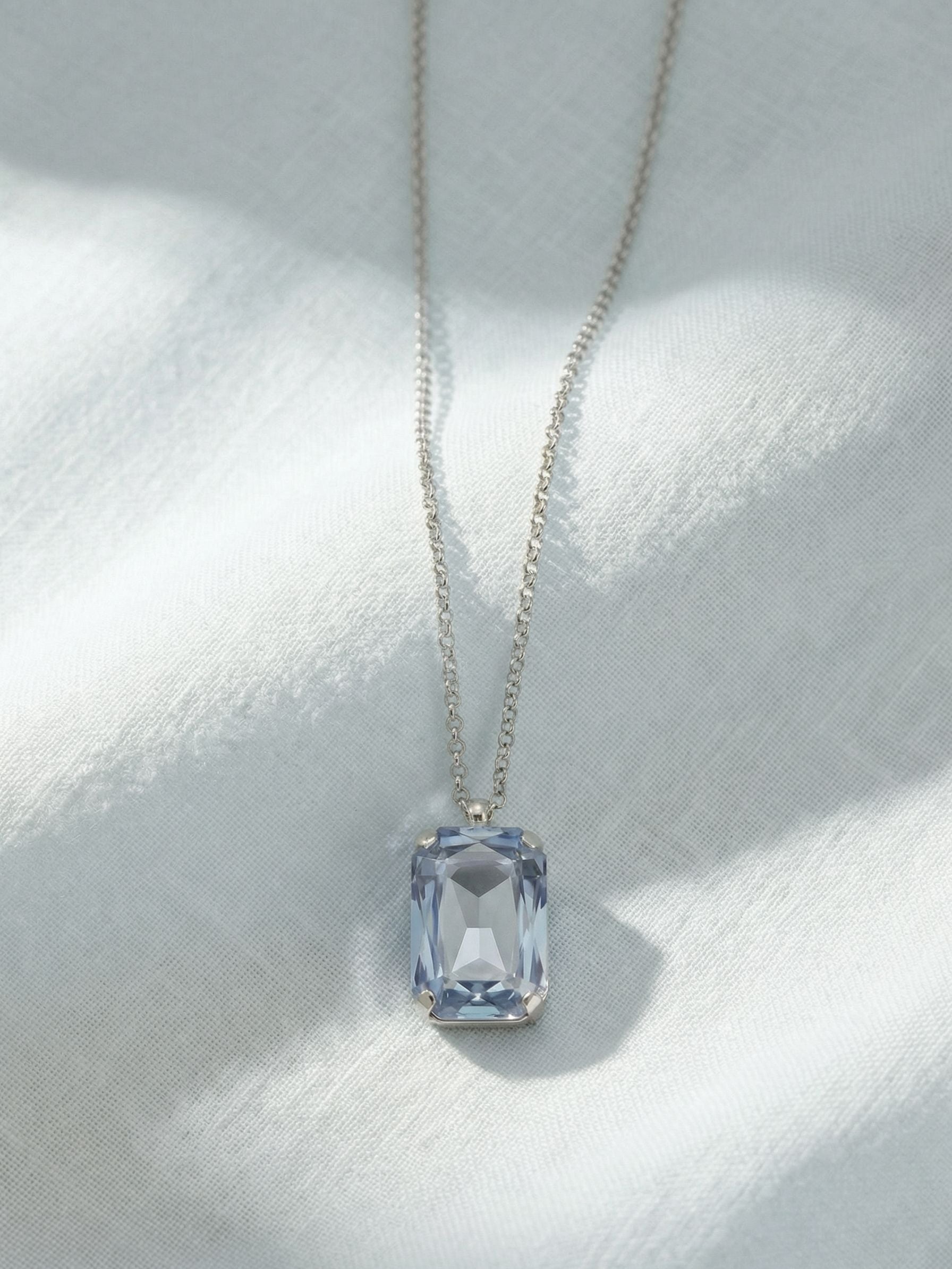 Viretta Pendant Necklace - NFZ16PDLTS