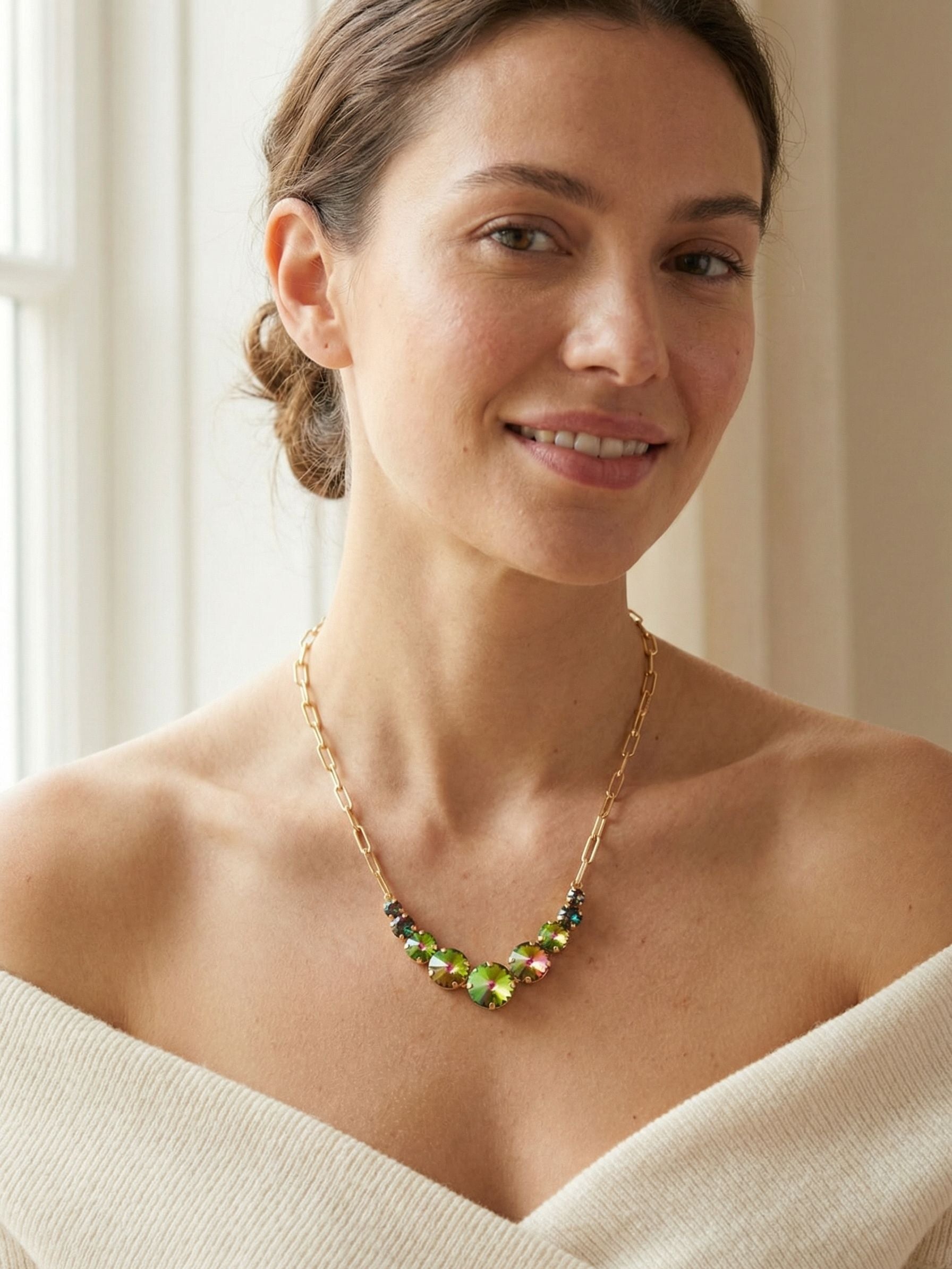 NFZ1BGVO Bust image