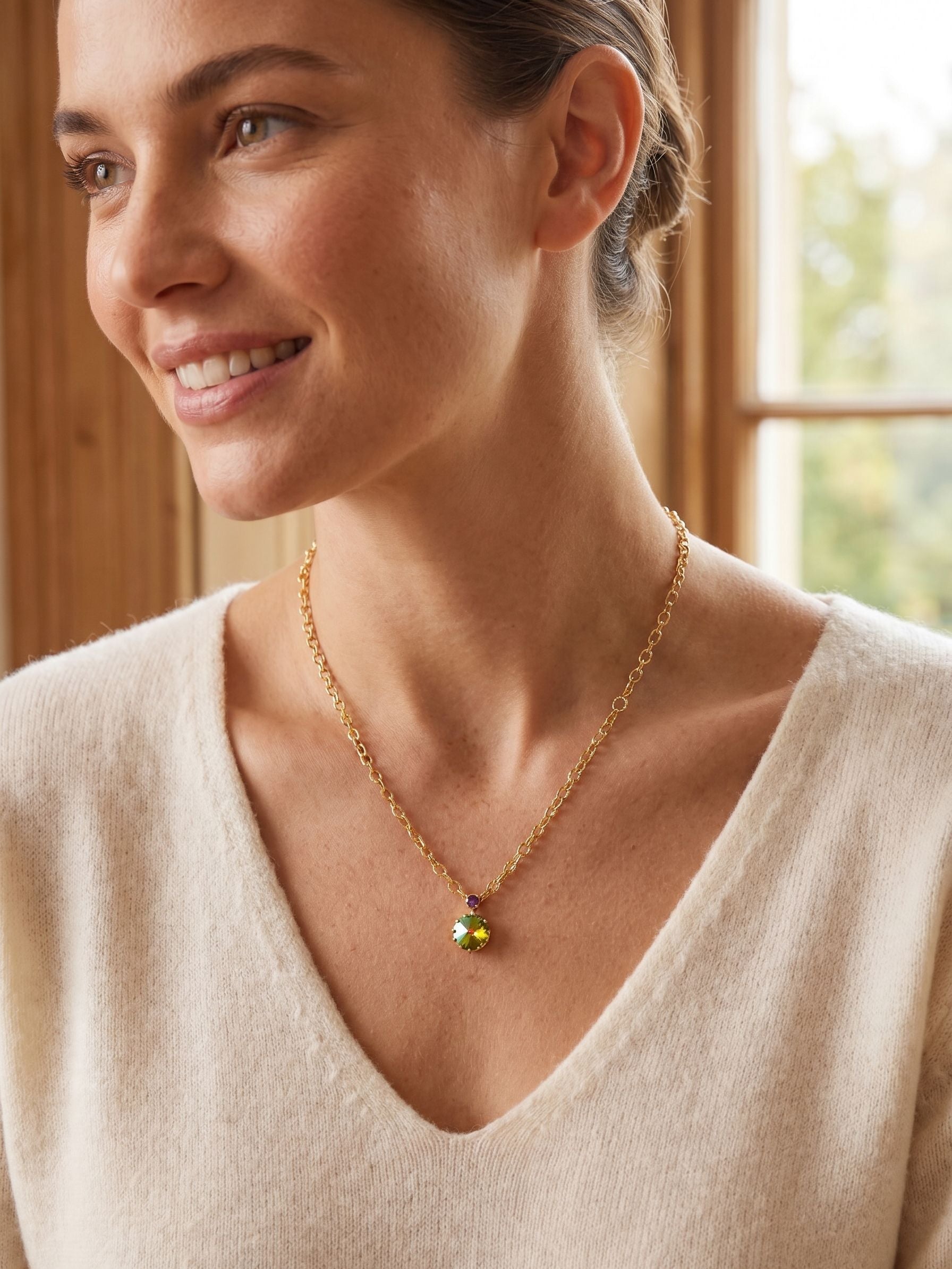 NFZ4BGVO Bust image