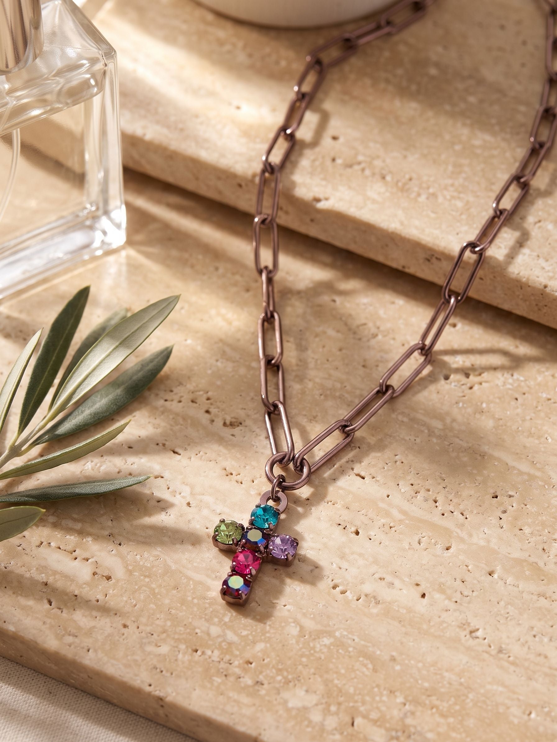 Carly Cross Pendant Necklace - NGE2GMNNI