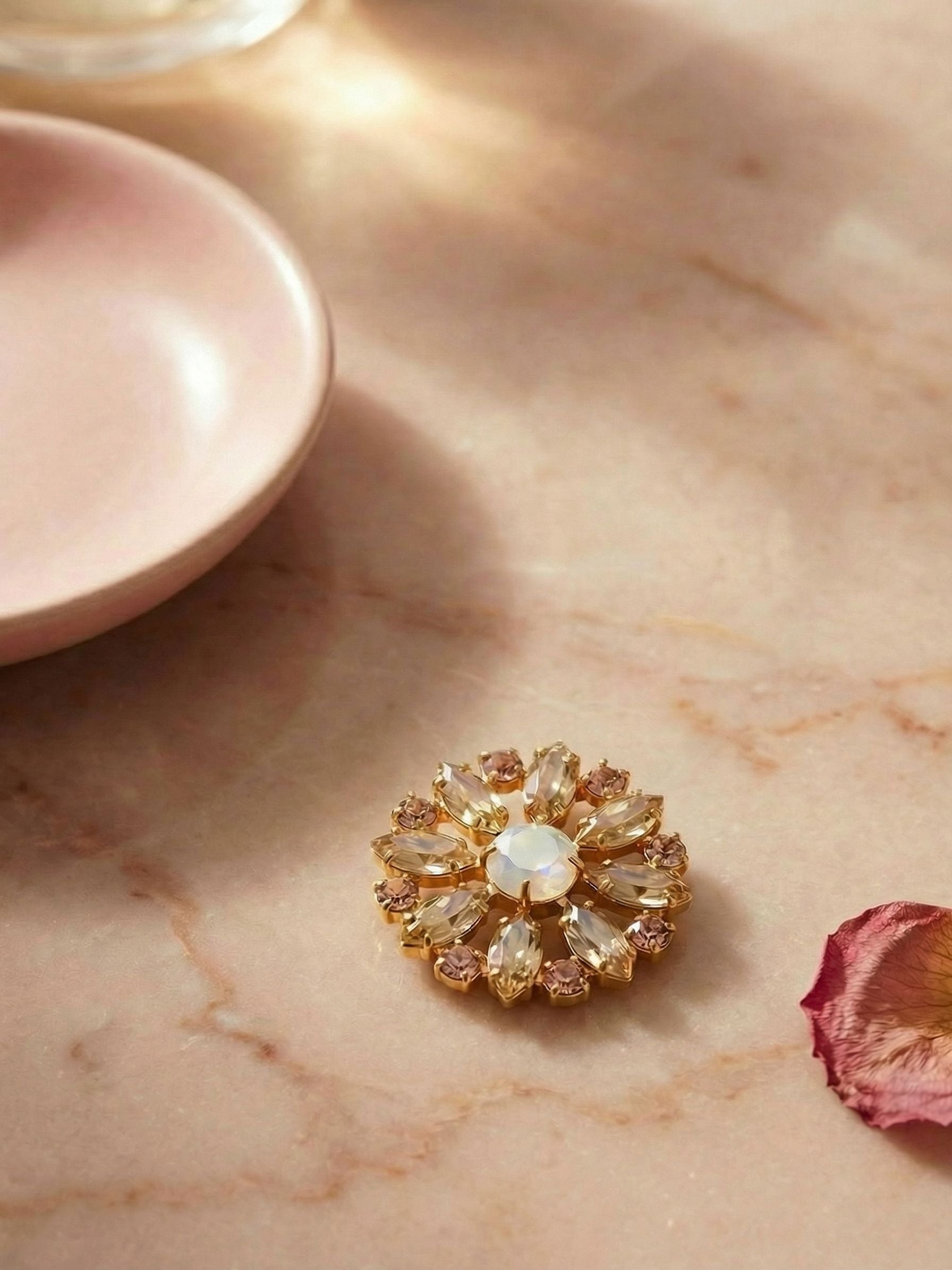 Blooming Brooch Pendant Necklace - NGK3BGGGO
