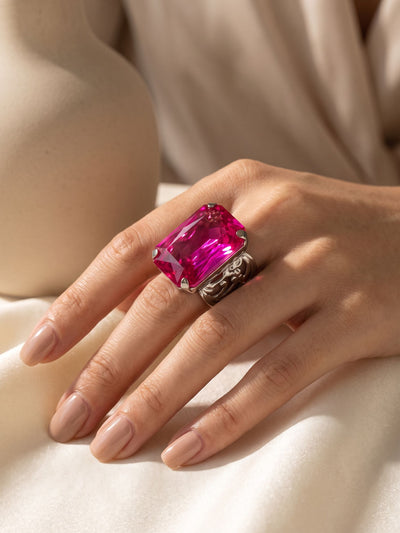Viretta Adjustable Cocktail Ring - RBT67GMFU