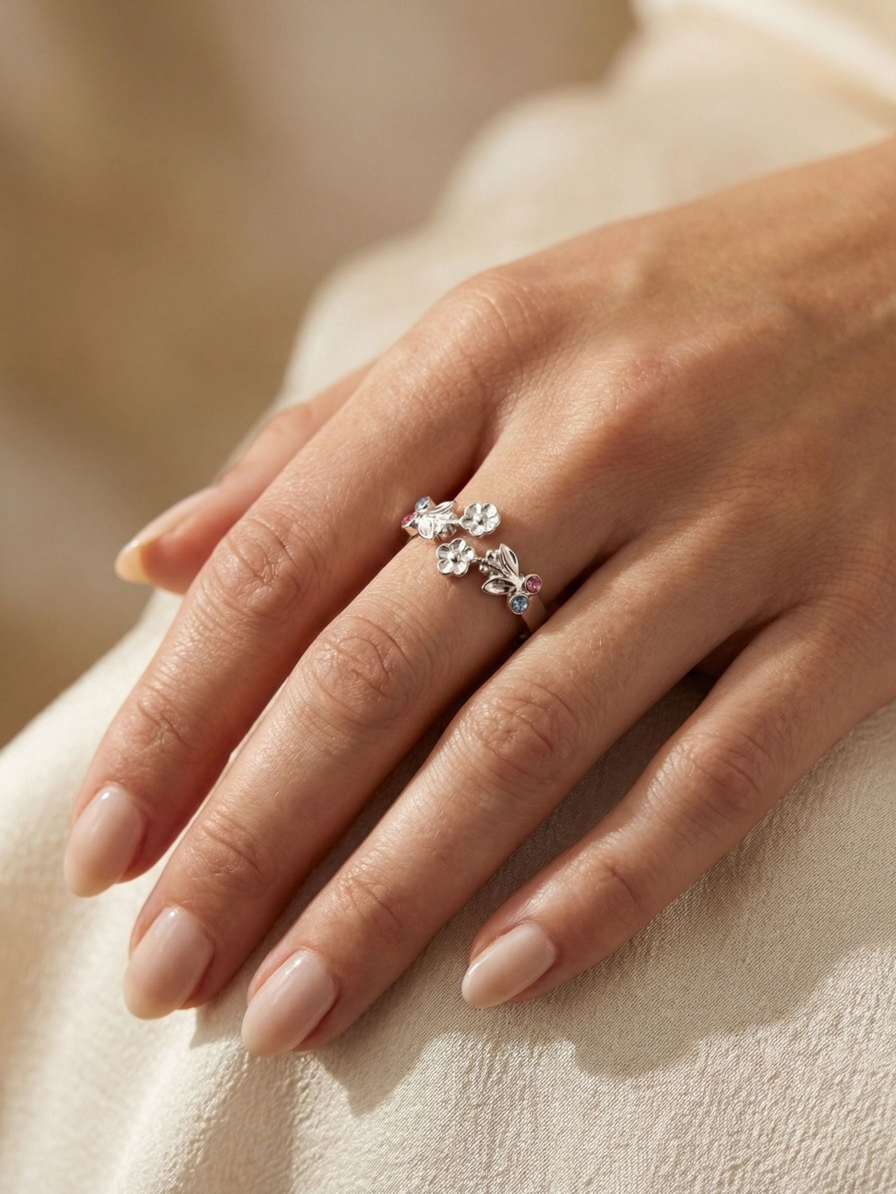 Blossom Adjustable Band Ring - RGI2PDPBZ