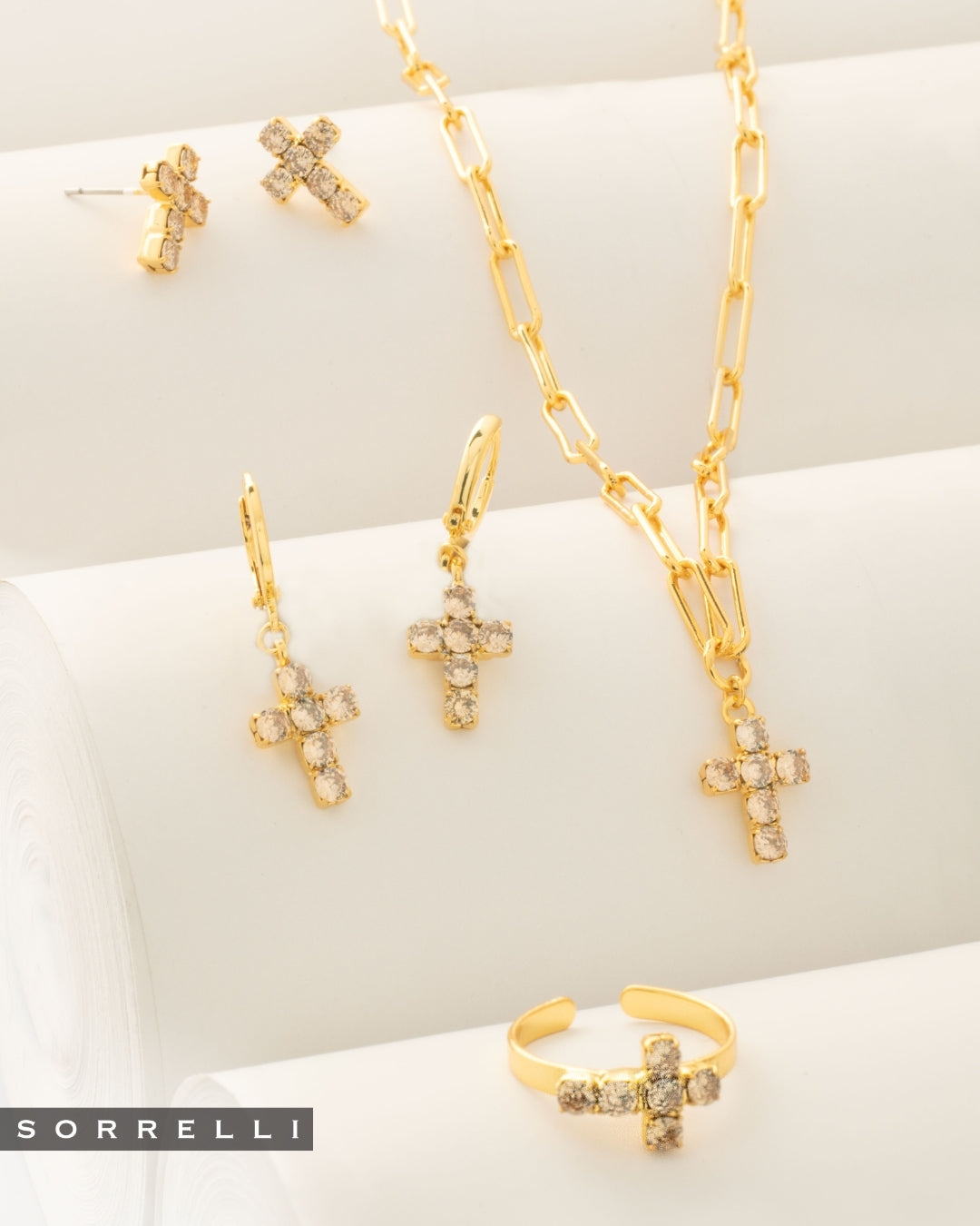 Carly Cross Pendant Necklace - NGE2BGSIL