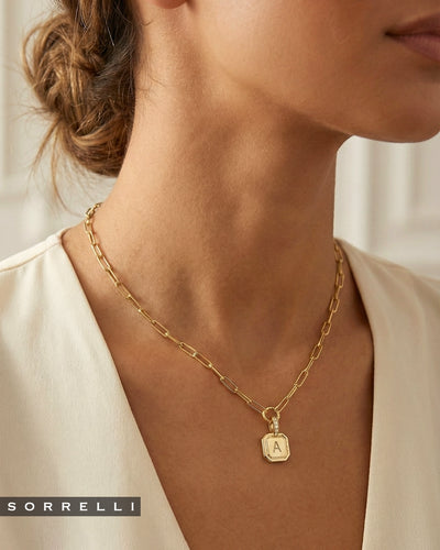 Q Initial Charm - CFR26BGCRY