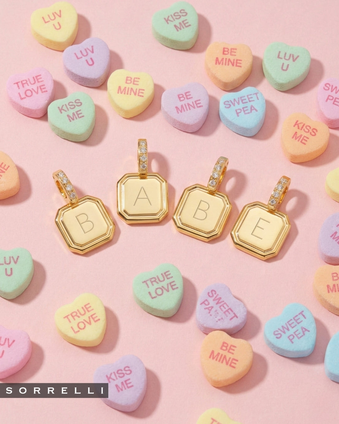 E Initial Charm - CFR14BGCRY