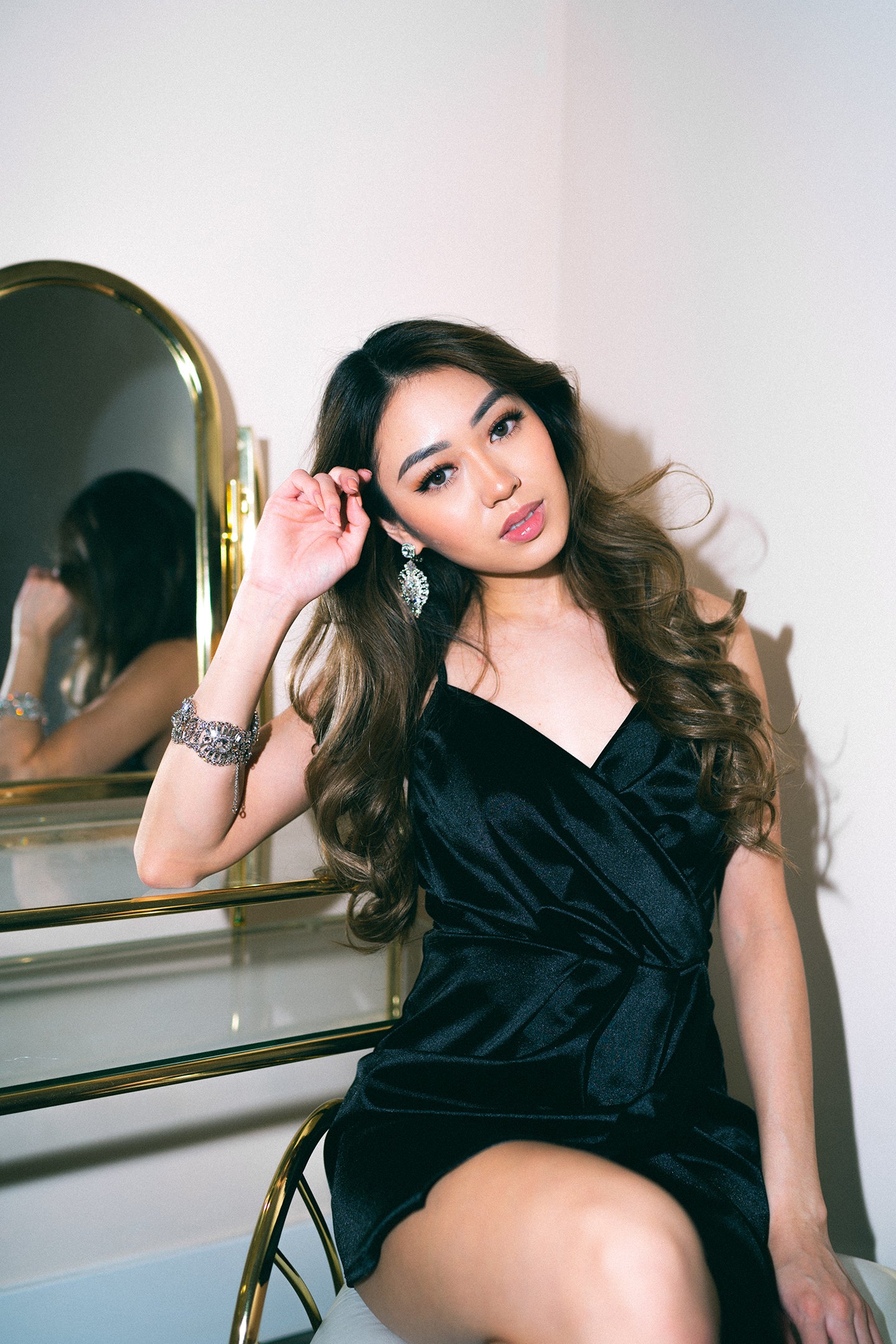 Gleaming Oval Layered Bracelet - BBZ48RHPLS