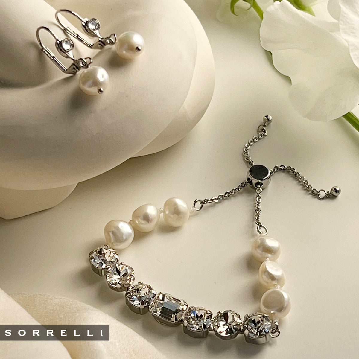 Narelle Dangle Earrings - EEF14PDCRY