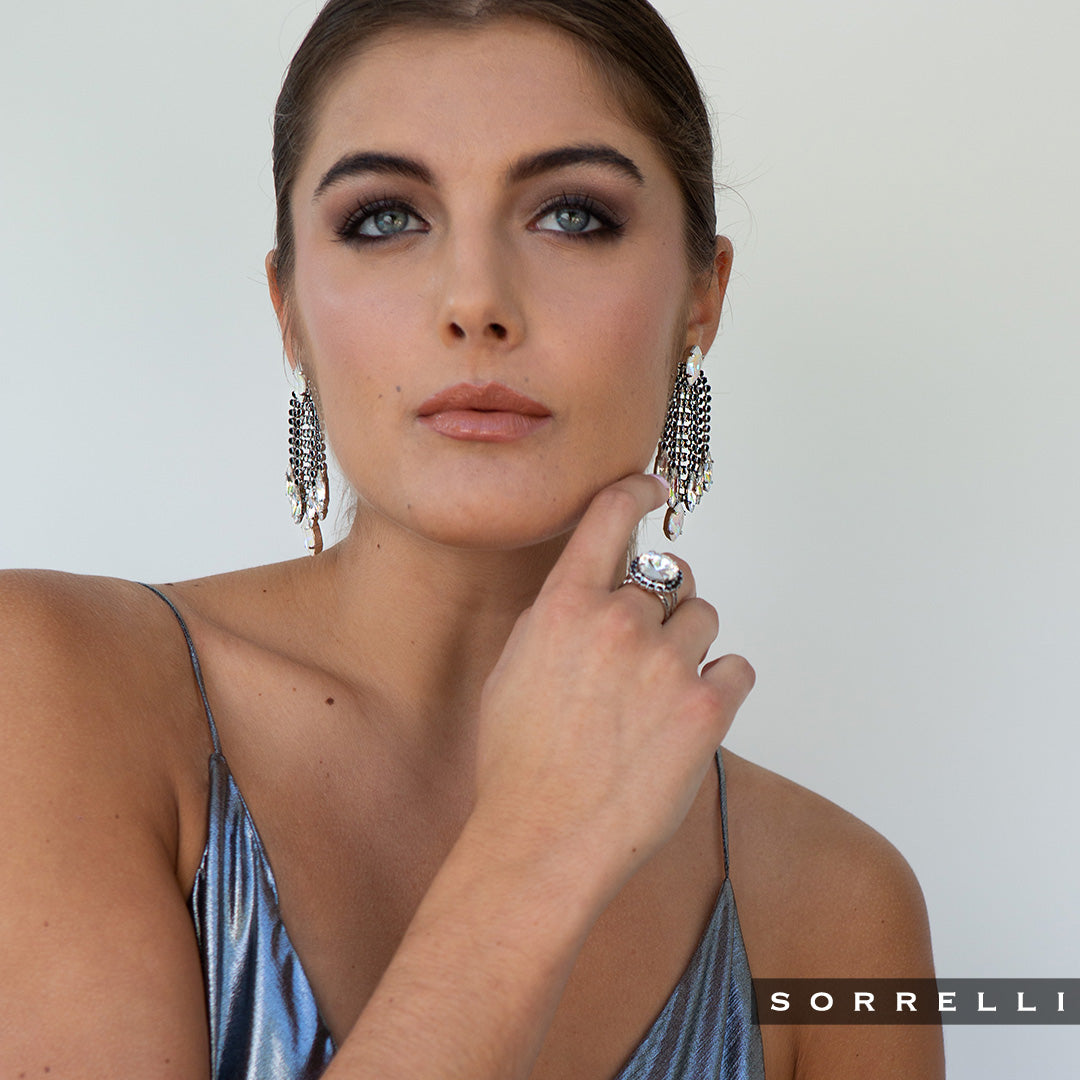 January Dangle Earrings - EEP12PDSNI