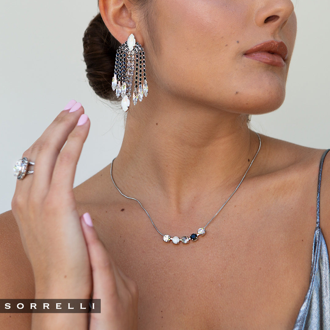 January Dangle Earrings - EEP12PDSNI