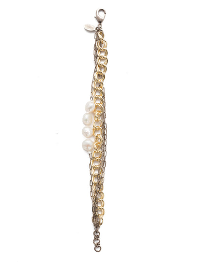 Wren Classic Bracelet - 4BEF4MXMDP - <p>Mixed metals and freshwater pearls come together with a lobster clasp closure. This piece pairs well with any outfit. From Sorrelli's Modern Pearl collection in our Mixed Metal finish.</p>