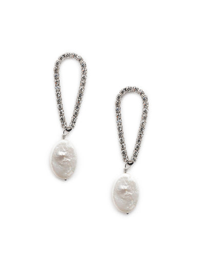 Arlo Dangle Earrings - 4EES3RHMDP - <p>We can just picture our Arlo Dangle Earrings on a red carpet. They're that special. Put on this pair of sparkling crystal-encrusted teardrops complete with a freshwater pearl. Perfection. From Sorrelli's Modern Pearl collection in our Palladium Silver-tone finish.</p>