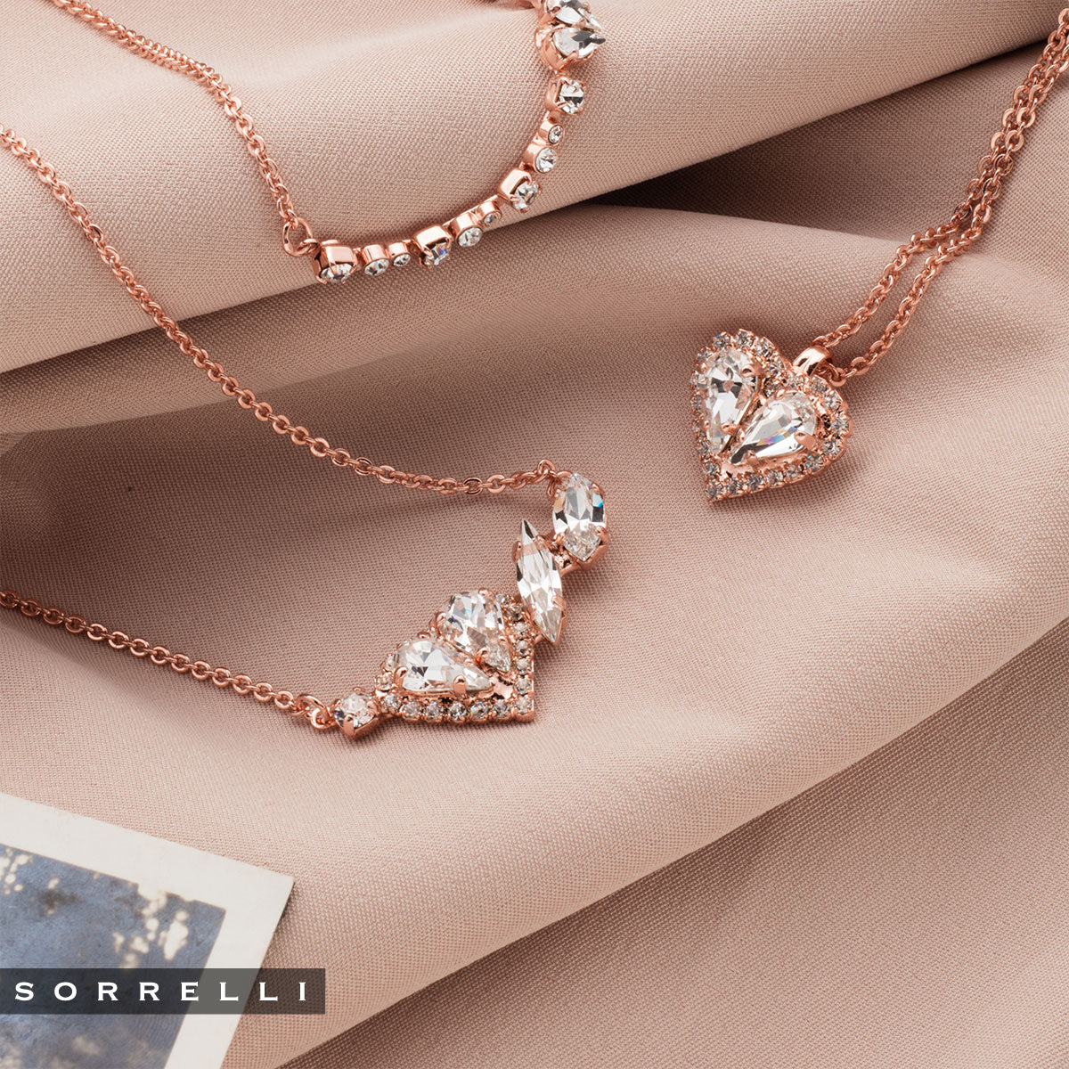 Nala Pendant Necklace - NER13RGCRY