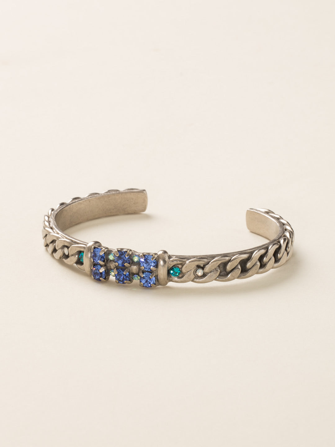 Round Crystal and Curb Chain Cuff Bracelet - BDE13ASEB