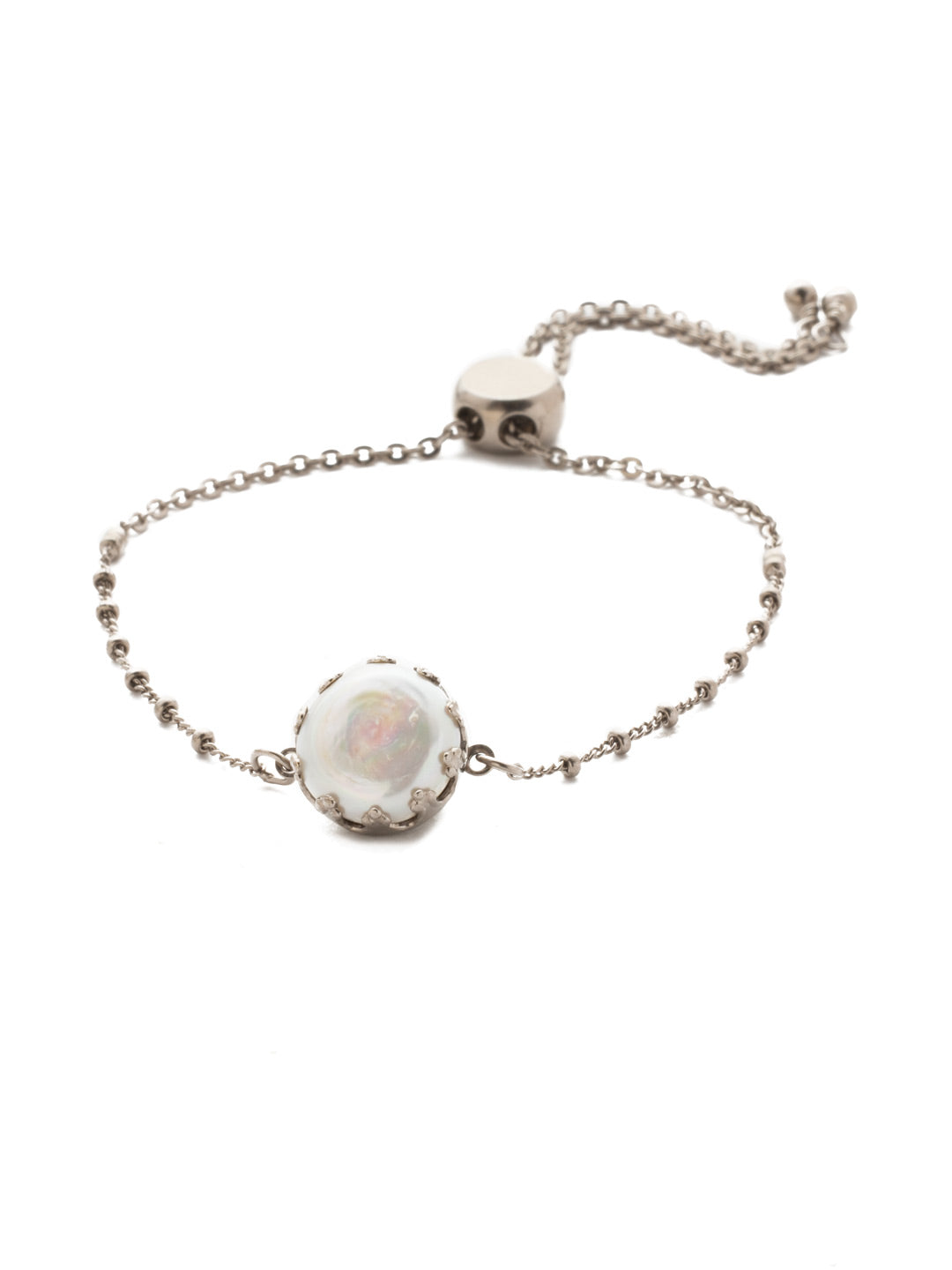 Delaney Slider Bracelet - BEN35ASSTC - <p>The Delaney Slider Bracelet is a classic. Anchored by an exquisite freshwater pearl, and paired with delicate metal detail, it's a stand-out everyone will love. From Sorrelli's Storm Clouds collection in our Antique Silver-tone finish.</p>