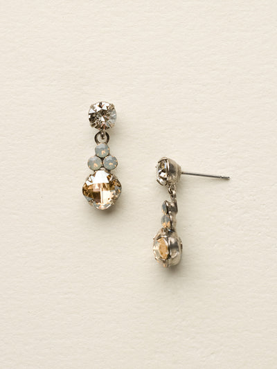Classic Clover Earring - ECD3ASGNS - <p>These earrings are all about you! They are as much for special occasions as well as for adding extra glamour to everyday. Cushion-cut crystals are embellished by crystal clusters and suspended on an o-ring link by a round-cut crystal on a post backing. From Sorrelli's Golden Shadow collection in our Antique Silver-tone finish.</p>