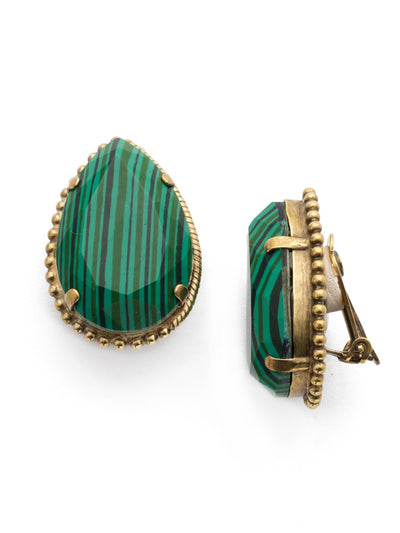 Gilly Clip Earring - EEF37CAGGOT - A teardrop marbled stone is set atop a dotted metal detail. These earrings are just the right look from everything from T-shirts to party dresses. From Sorrelli's Game of Jewel Tones collection in our Antique Gold-tone finish.