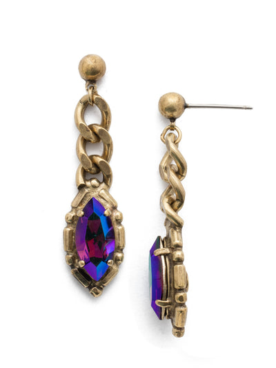 Yara Drop Earring - EEF5AGGOT - Linked metal earrings feature a chunky dangling design with a single navette cut diamond on the tips surrounded by a pattern of pressed gold. Theses beauties are sure to impress at an holiday party! From Sorrelli's Game of Jewel Tones collection in our Antique Gold-tone finish.
