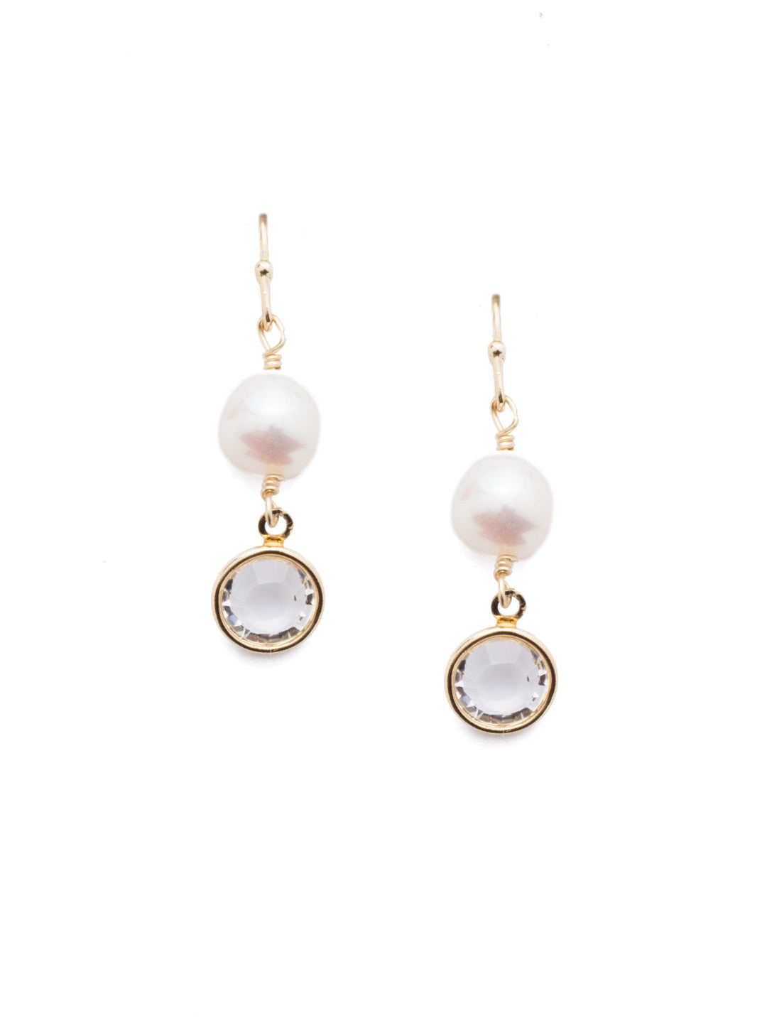 Luminous Dangle Earring - EEF69BGPLP - <p>Delicate and understated with a single freshwater pearl and sparkling crystal, go for these drop earrings when you simply want to feel pretty. From Sorrelli's Polished Pearl collection in our Bright Gold-tone finish.</p>