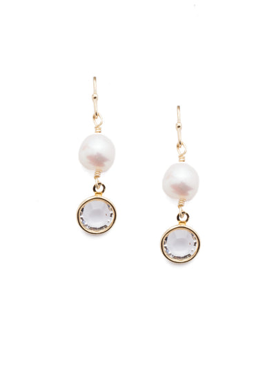 Luminous Dangle Earring - EEF69BGPLP - <p>Delicate and understated with a single freshwater pearl and sparkling crystal, go for these drop earrings when you simply want to feel pretty. From Sorrelli's Polished Pearl collection in our Bright Gold-tone finish.</p>
