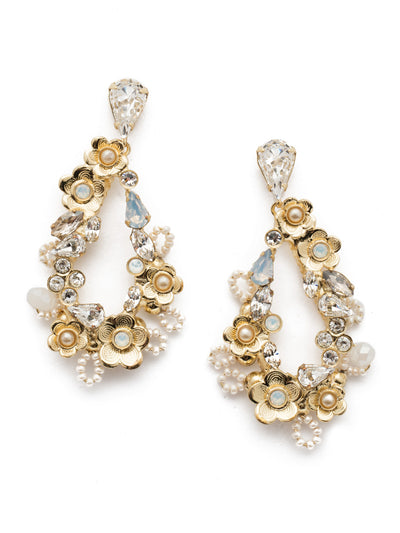 Chynna Post Earrings - EEG12BGCLA - A classic Sorrelli style to make a statement or wear everyday. From Sorrelli's Crystal Lace collection in our Bright Gold-tone finish.