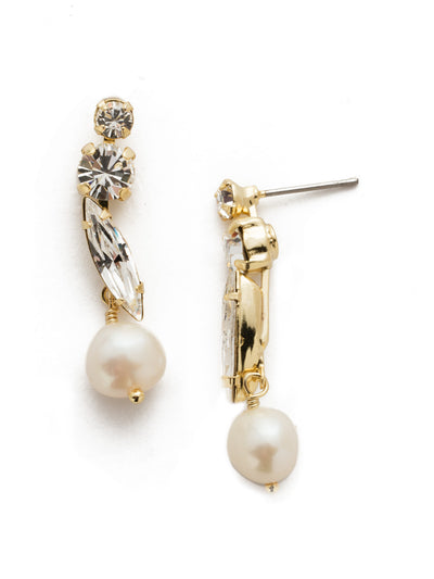 Lorraine Dangle Earring - EEL44BGMDP - <p>Freshwater pearls and crystals are a match made in heaven. This earring can go from a day at work to a night on the town. From Sorrelli's Modern Pearl collection in our Bright Gold-tone finish.</p>