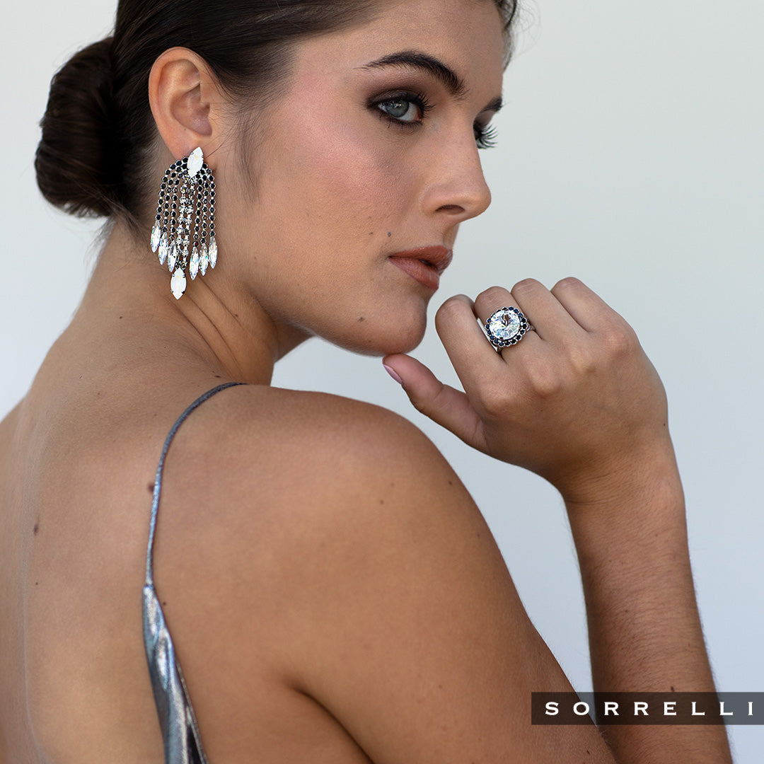 January Dangle Earrings - EEP12PDSNI