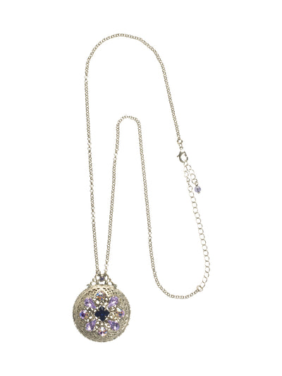 Filigree and Fancy Free Pendant Necklace - NCP8ASHY - This lightweight pendant pairs jewels with delicate metal designs to create a piece fit for royalty. Placed into an antique inspired setting, this treasure will have you ready to impress all those who come into your kingdom. From Sorrelli's Hydrangea collection in our Antique Silver-tone finish.